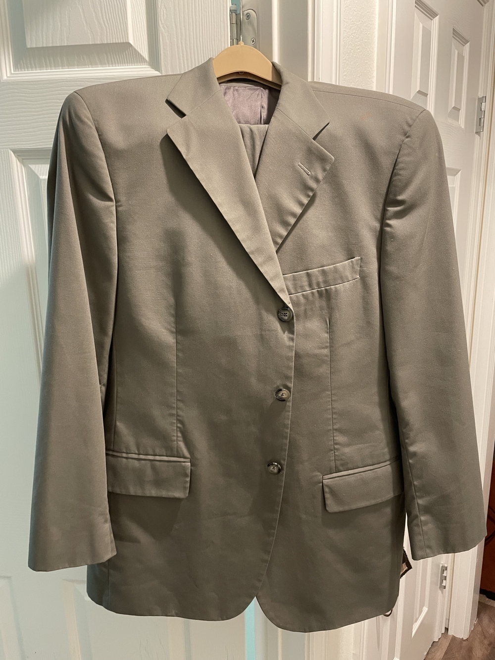 Classic Men's Gray Blazer Jacket
